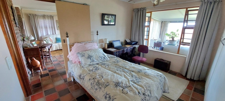 2 Bedroom Property for Sale in Sunrise On Sea Eastern Cape